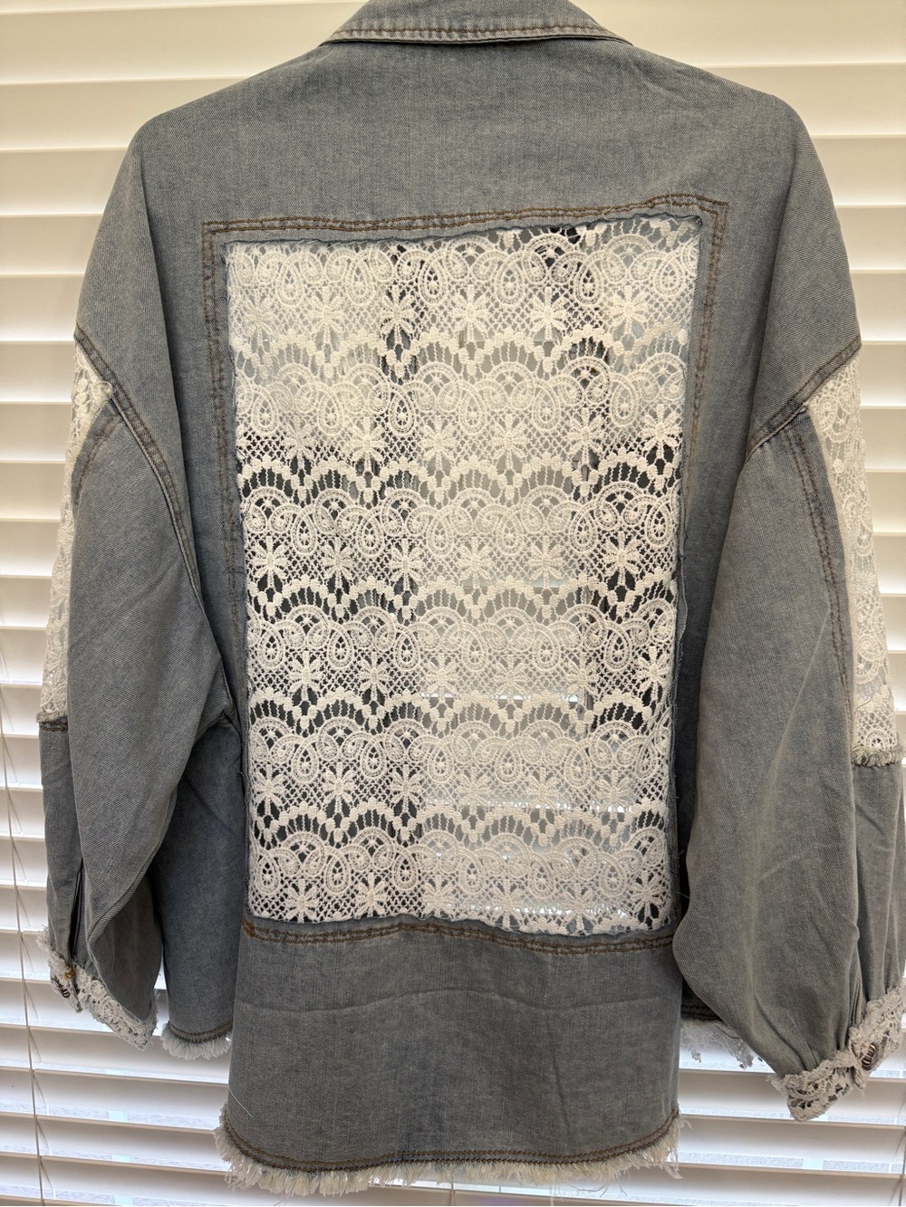 POL Lt Blue Denim Shacket with White Lace Panels - Picture 9 of 9